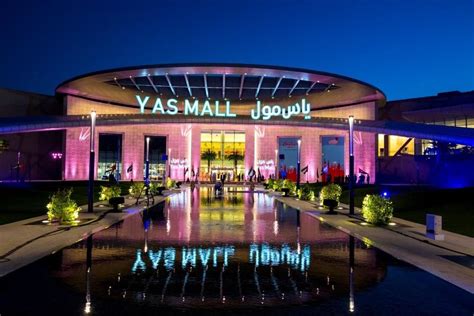 Yas Mall .